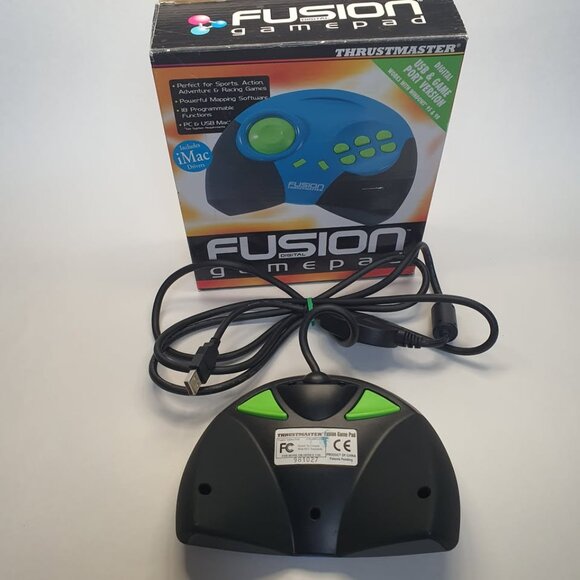 Thrustmaster Fusion Gamepad Retro 6-Button With USB Adapter - Picture 4 of 5